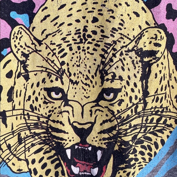 Def Leppard tee - Picture 5 of 8